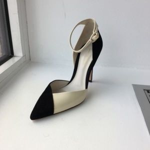Gianvito Rossi Black and Ivory Two Toned Pumps